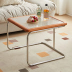 Table basse gigogne carrée en rotin finition cerisier et verre