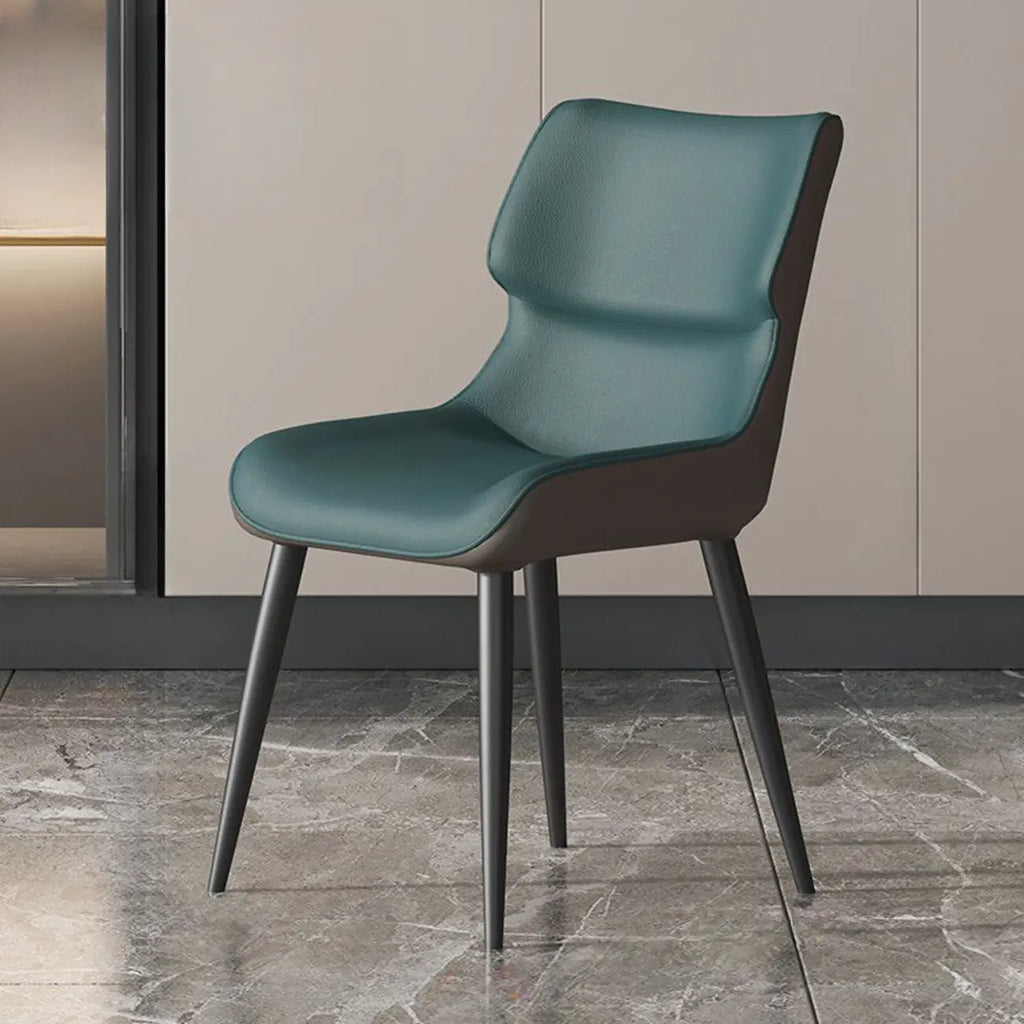 Chaise de salle à manger moderne revêtue de similicuir avec pieds en métal