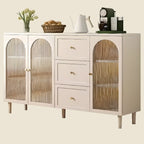 Buffet de cuisine minimaliste blanc cassé avec façade en verre arqué