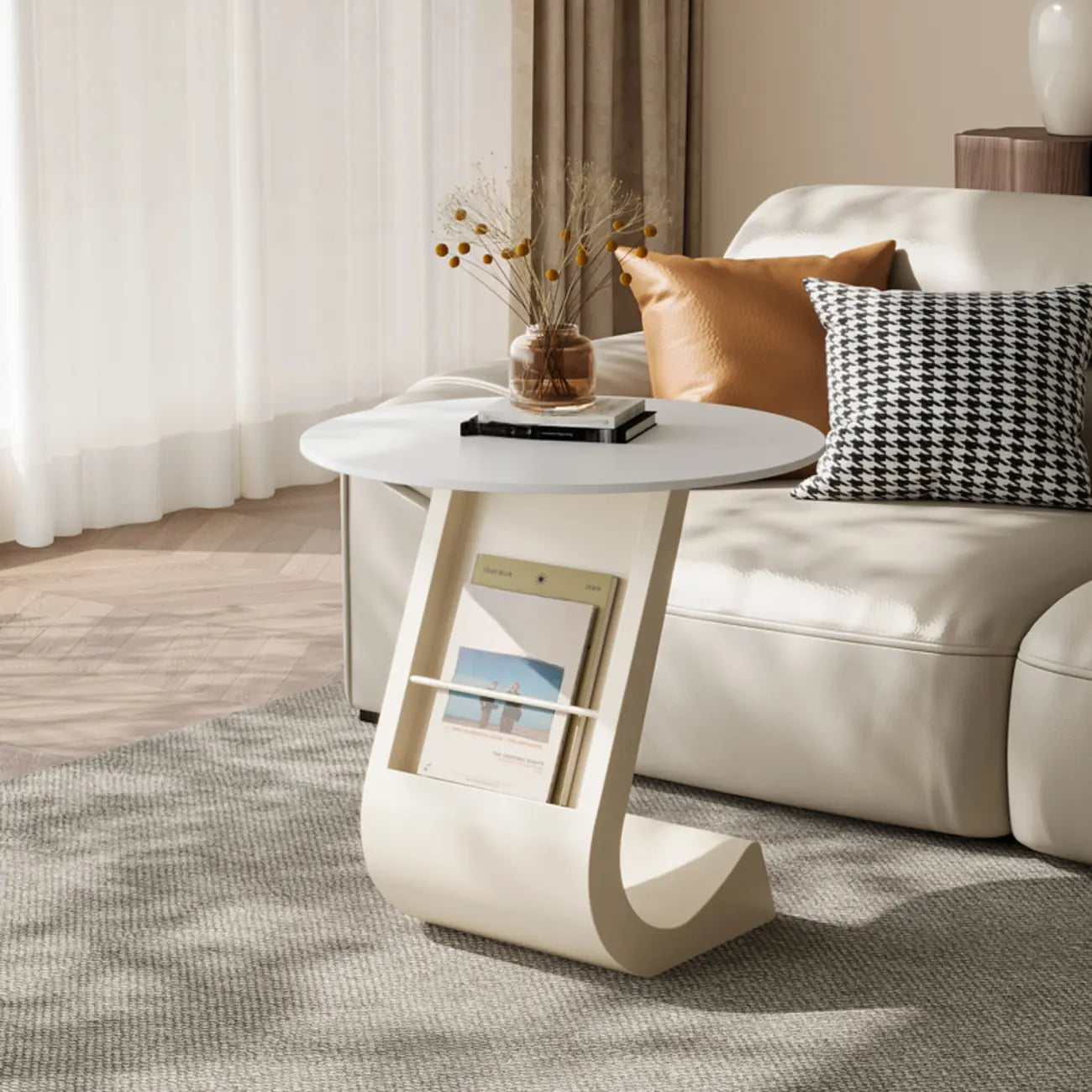 Table d'appoint de rangement moderne en forme de C avec plateau en pierre noire