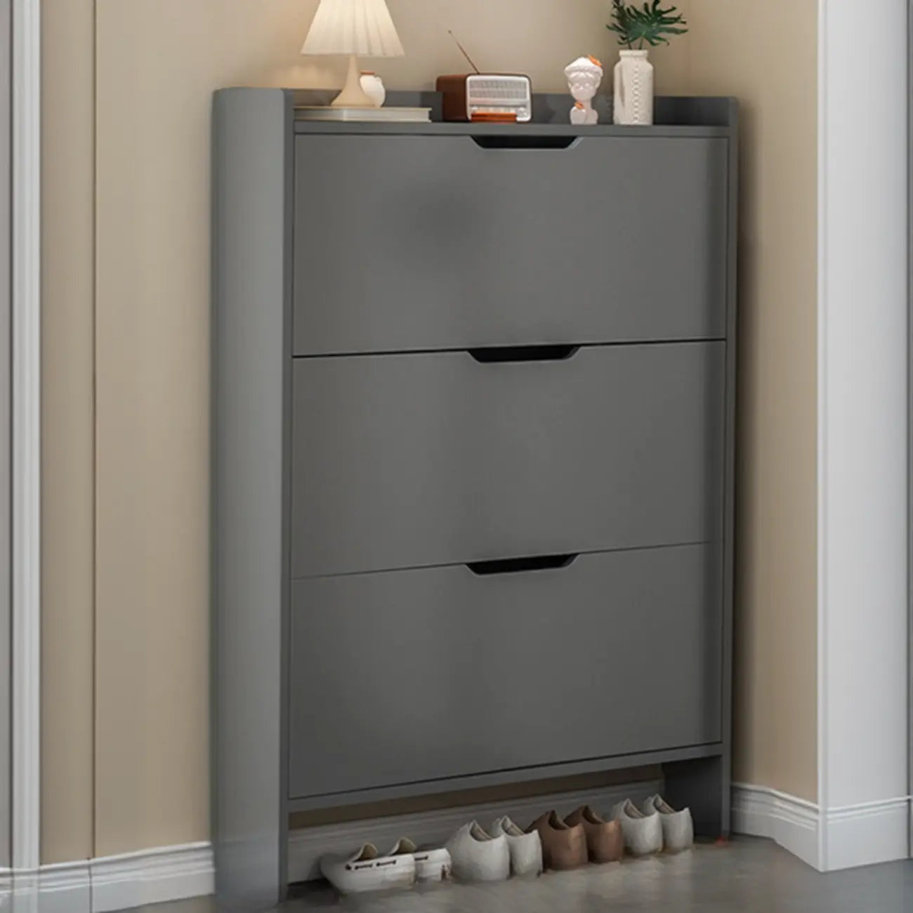 Meuble à chaussures minimaliste et efficace en bois à ouverture frontale réglable