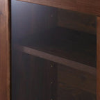 Vitrine moderne en bois brun et verre avec rangement