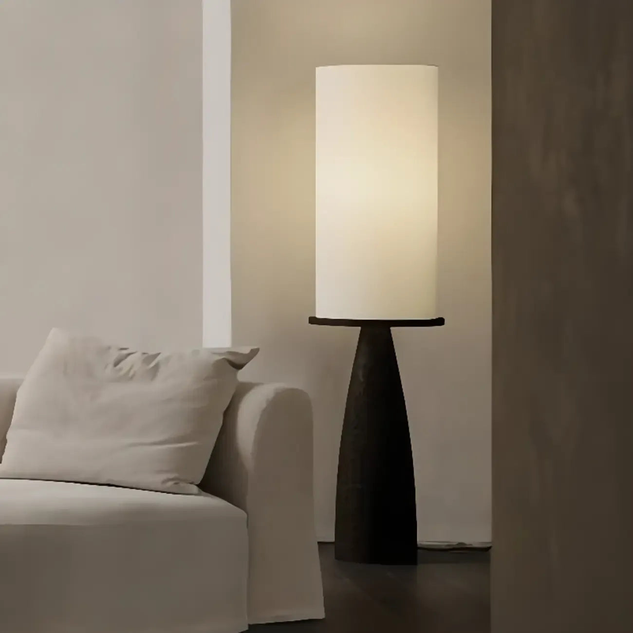Lampadaire en bois avec abat-jour en tissu géométrique moderne