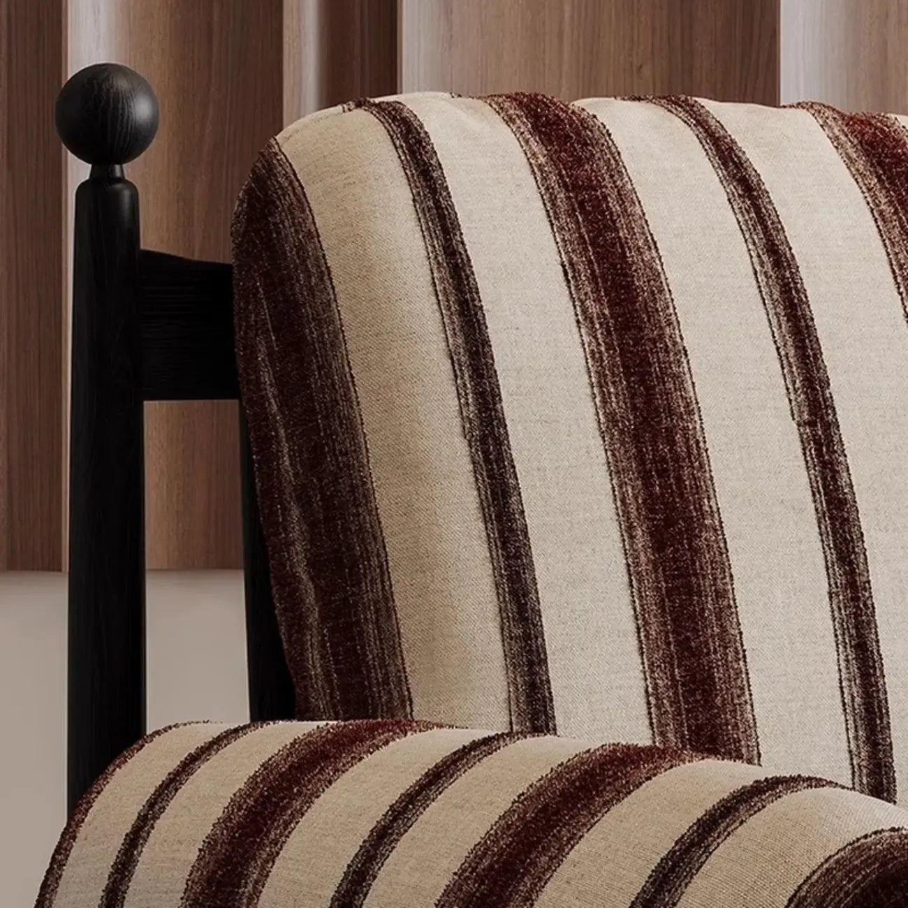 Fauteuil d'appoint moderne à rayures avec coussin amovible