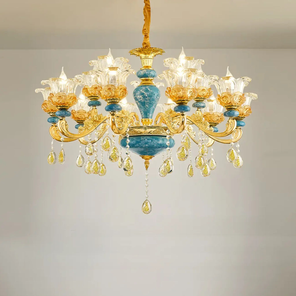 Grand lustre de luxe en laiton en forme de fleur et verre transparent