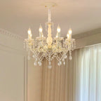 Lustre romantique français à 8 lumières en cristal, à intensité variable.