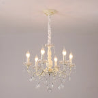 Lustre romantique français à 8 lumières en cristal, à intensité variable.