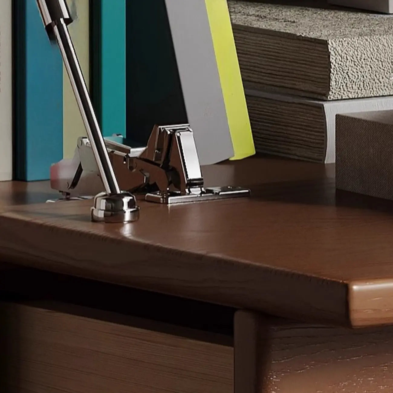 Meuble TV rectangulaire en bois marron à deux niveaux pour salon
