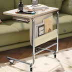 Table d'appoint en forme de C avec plateau en bois brun et roulettes