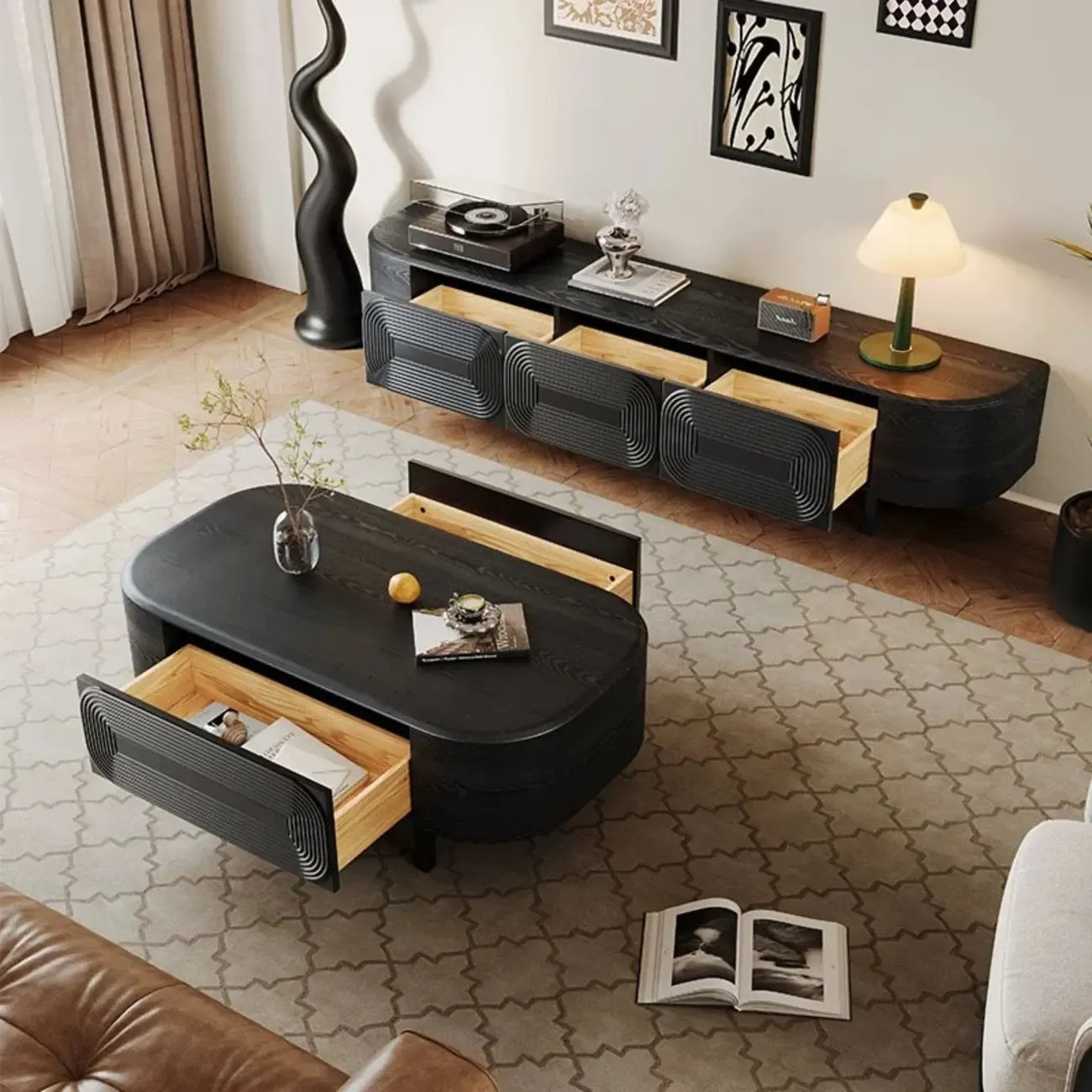 Meuble TV en bois noir de style Mid-Century Modern avec tiroirs