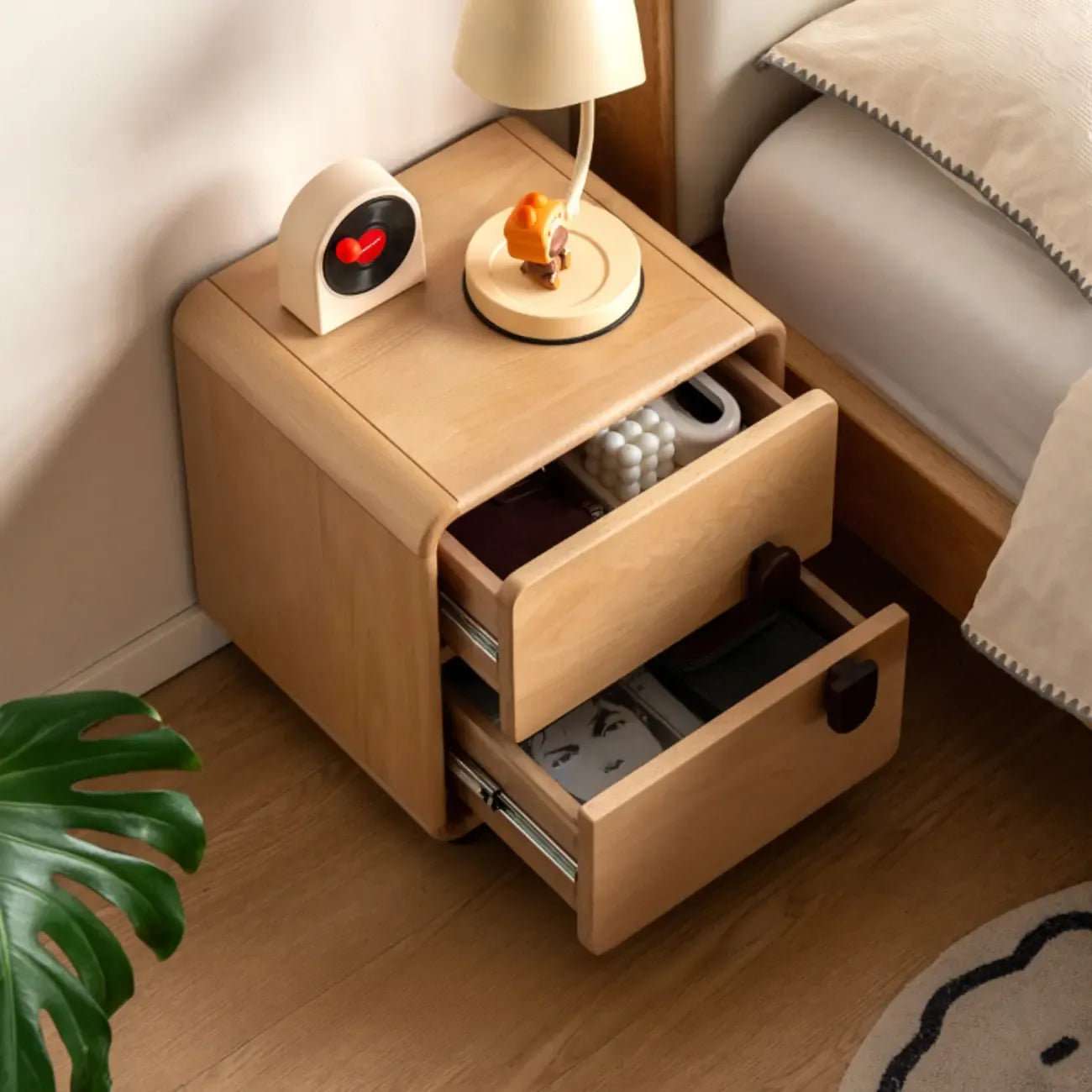 Petite table de chevet moderne cubique à 2 tiroirs en bois