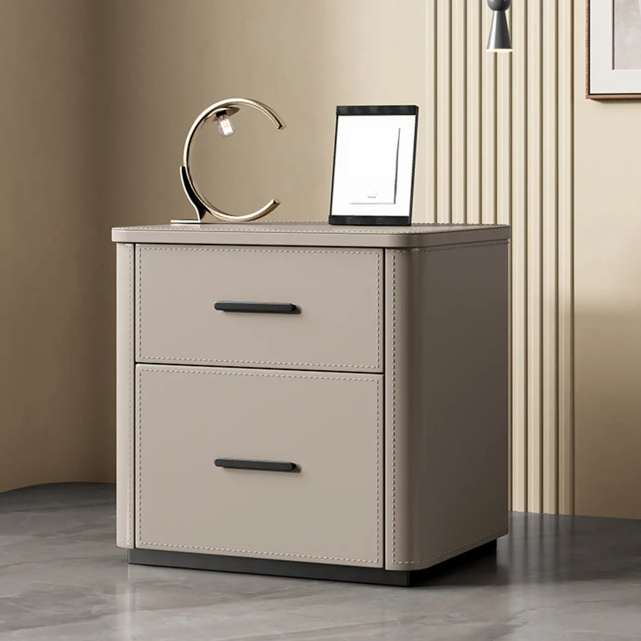 Table de chevet moderne avec plateau en pin et 2 tiroirs