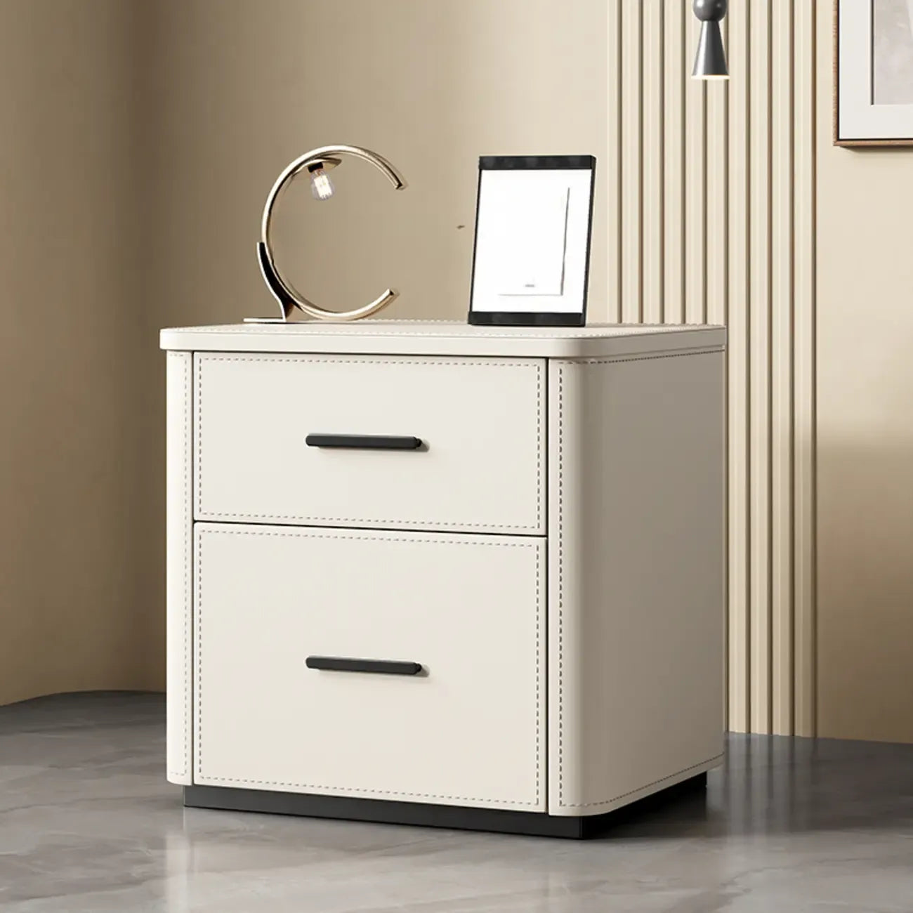 Table de chevet moderne avec plateau en pin et 2 tiroirs