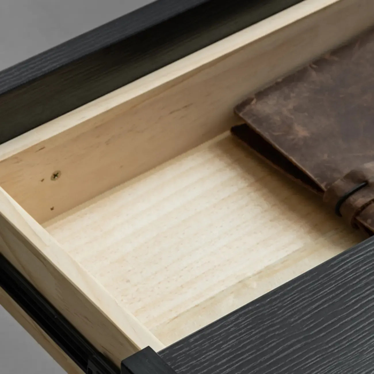 Table de chevet moderne en pin avec 2 tiroirs et éclairage intégré