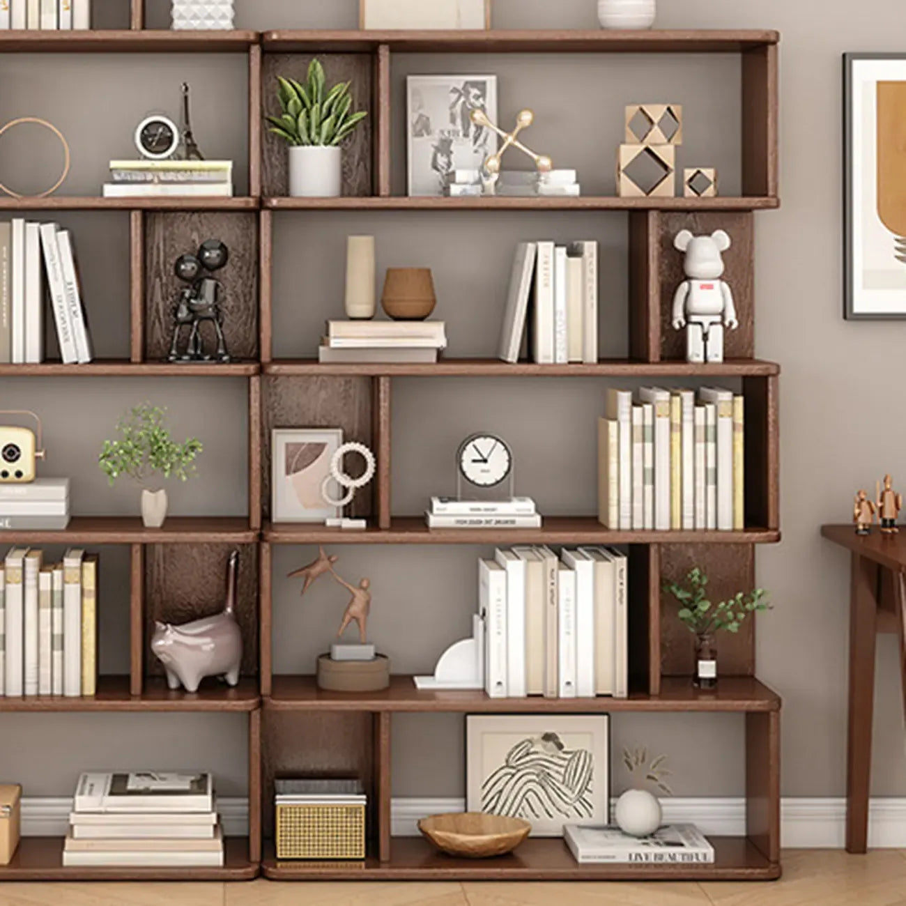 Bibliothèque en bois à six niveaux, à dos ouvert, style milieu du siècle
