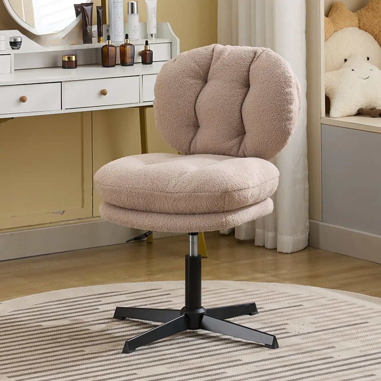 Sedia da ufficio girevole ergonomica moderna imbottita capitonné