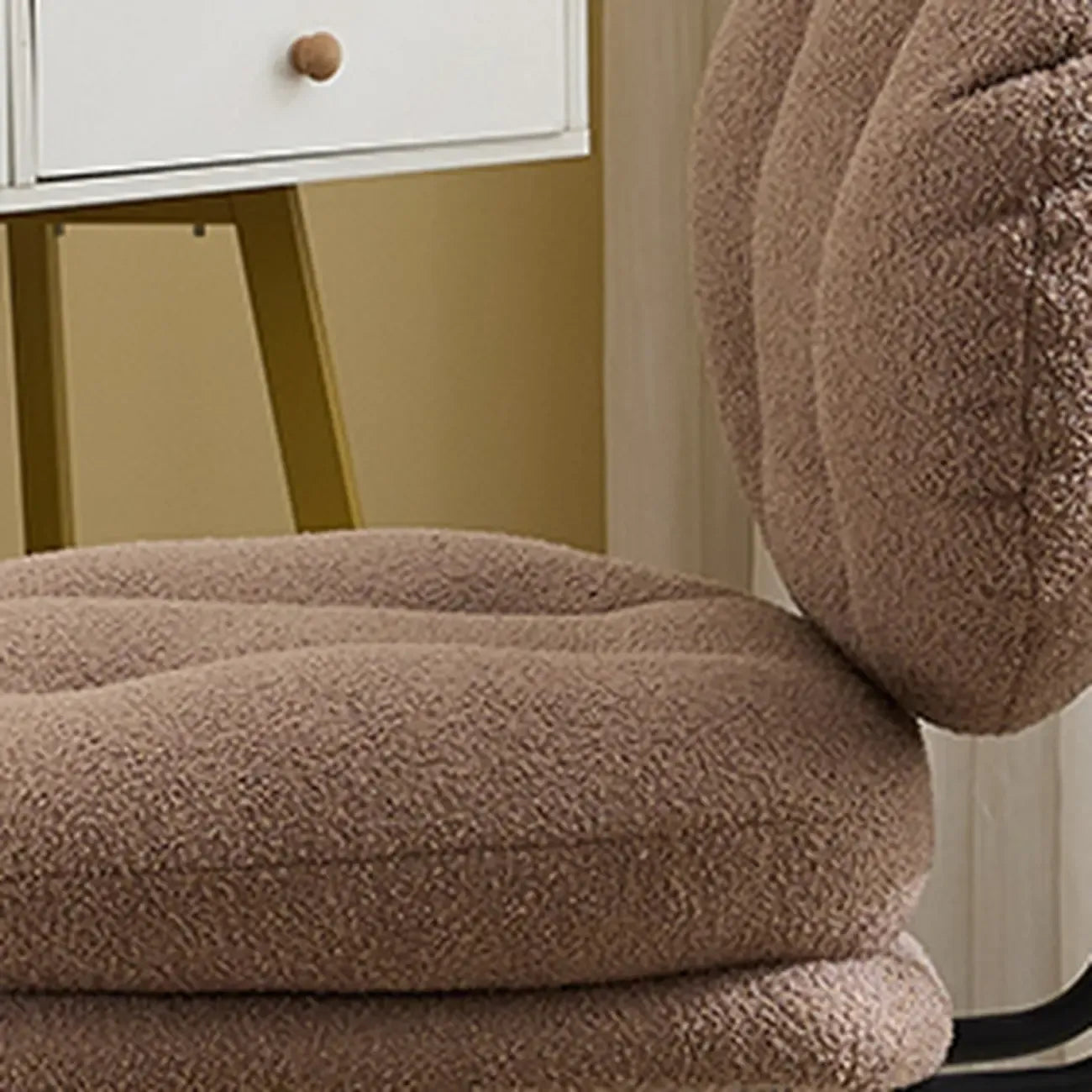 Sedia da ufficio girevole ergonomica moderna imbottita capitonné