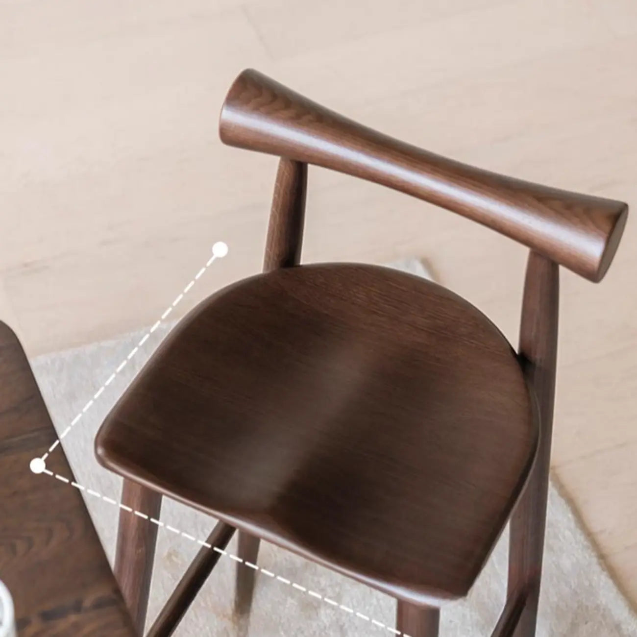 Tabourets de bar minimalistes en bois noir avec dossier