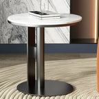 petite table d'appoint élégante en acier avec plateau en marbre et forme en C