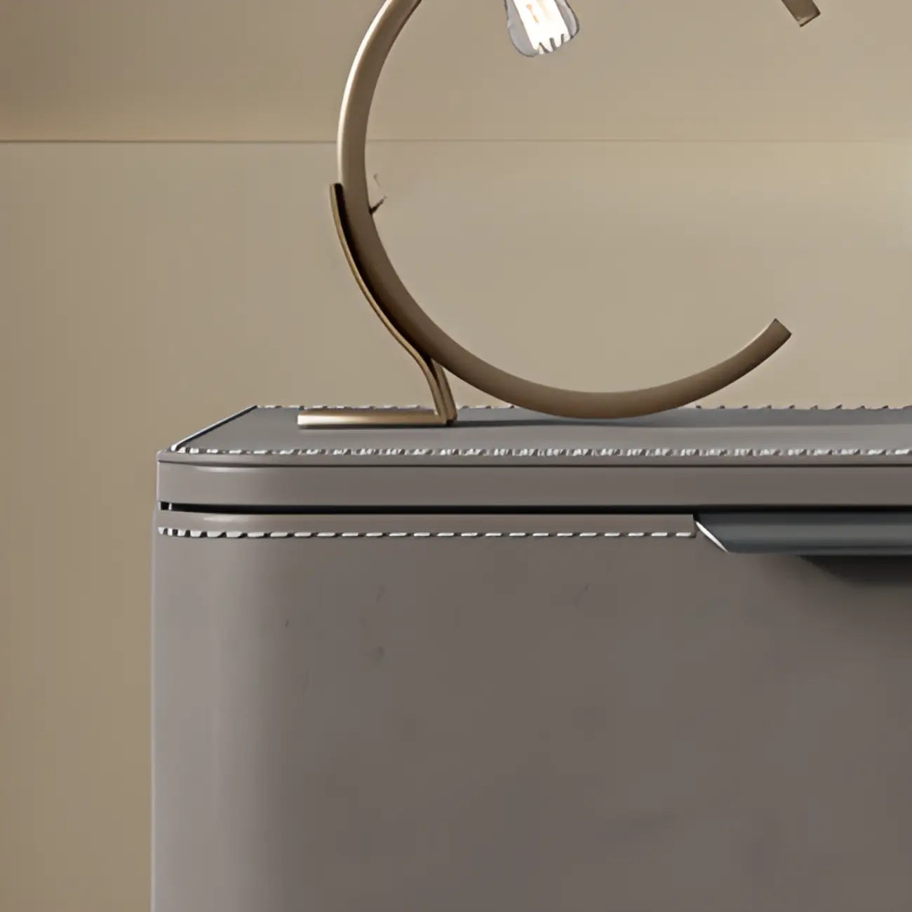 Table de chevet minimaliste étroite en bois et cuir à 2 tiroirs