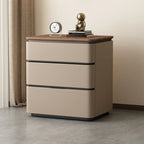 Table de chevet étroite et moderne en bois avec 3 tiroirs