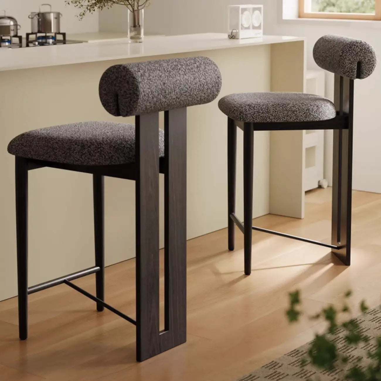 Tabouret de bar moderne en bois bouclé, style milieu du siècle