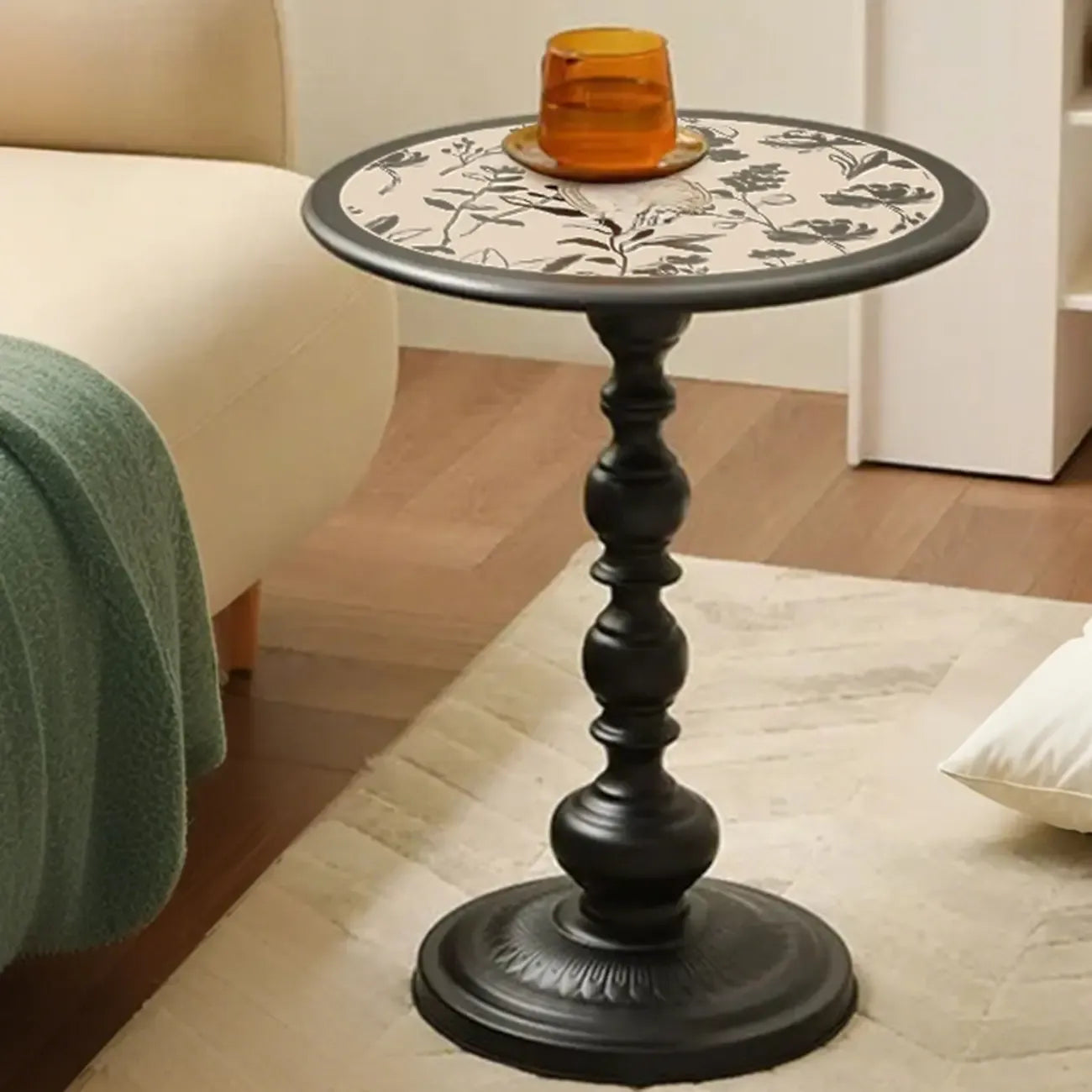 Table d'appoint moderne classique en fer forgé, noir et blanc