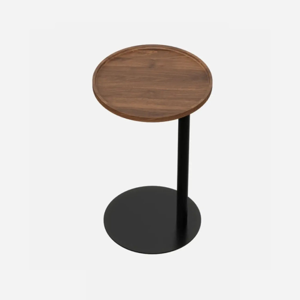 Table d'appoint en forme de C avec plateau en bois brun et métal pour salon