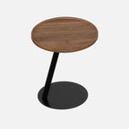 Table d'appoint en forme de C avec plateau en bois brun et métal pour salon