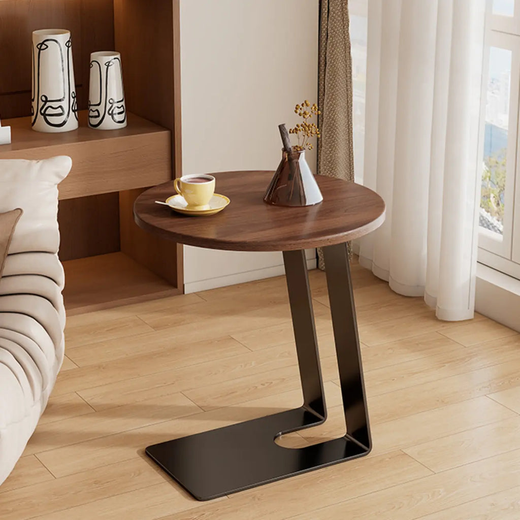 Table d'appoint minimaliste rectangulaire en bois de frêne brun en forme de C