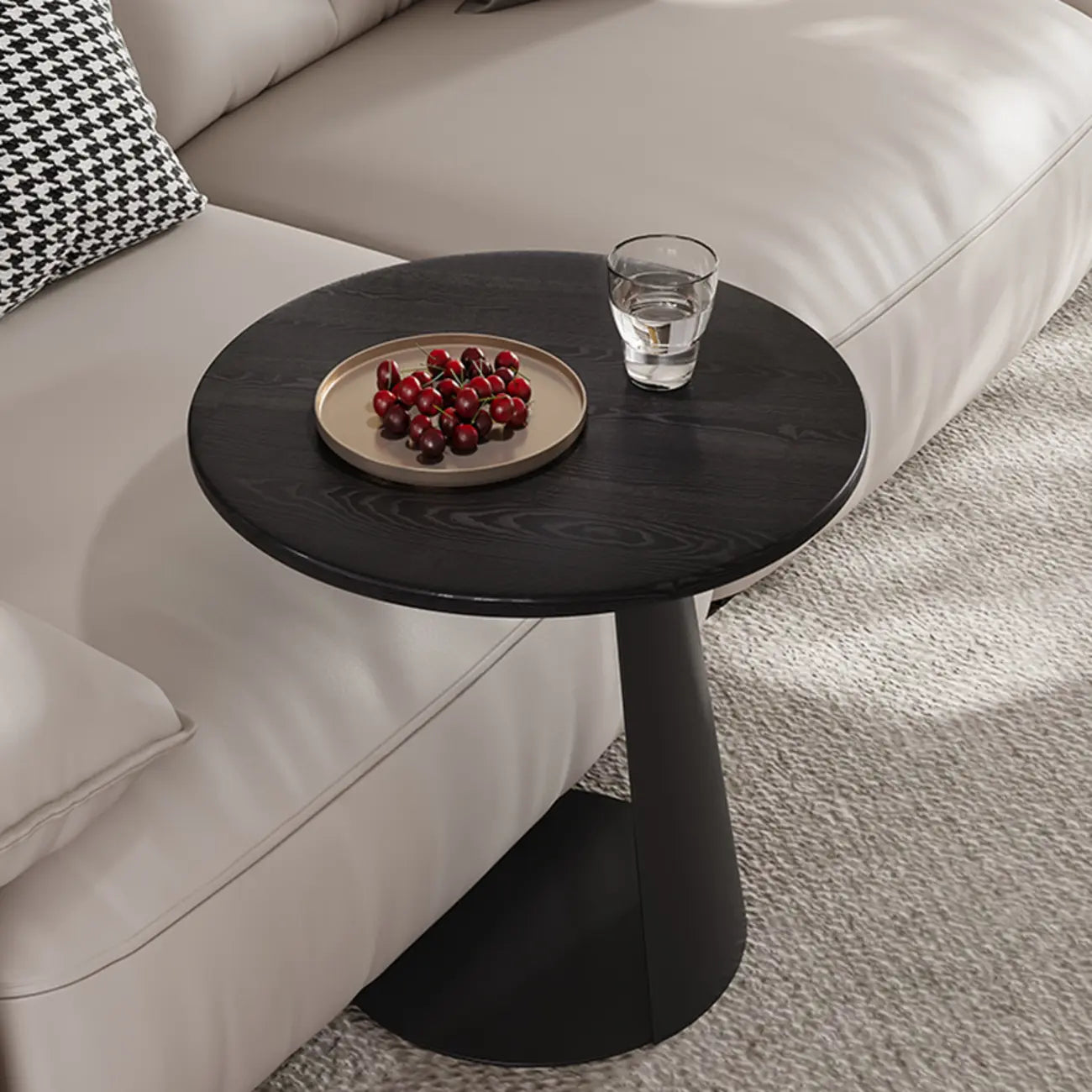 Table d'appoint ronde minimaliste noire en bois et acier en forme de C