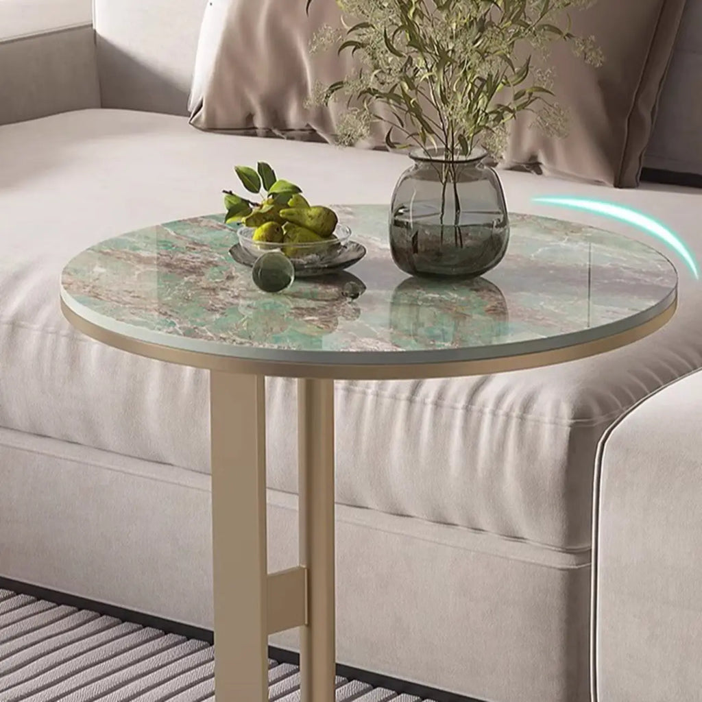 Table d'appoint moderne en acier avec plateau rond en pierre frittée et forme en C