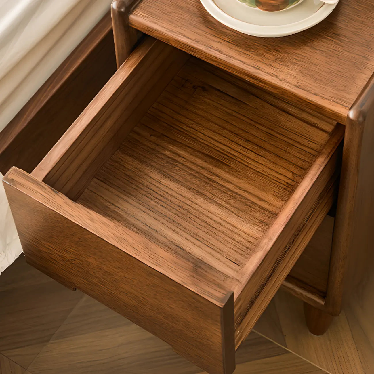 Comodino Art Déco con 2 cassetti e gambe, piano in legno marrone