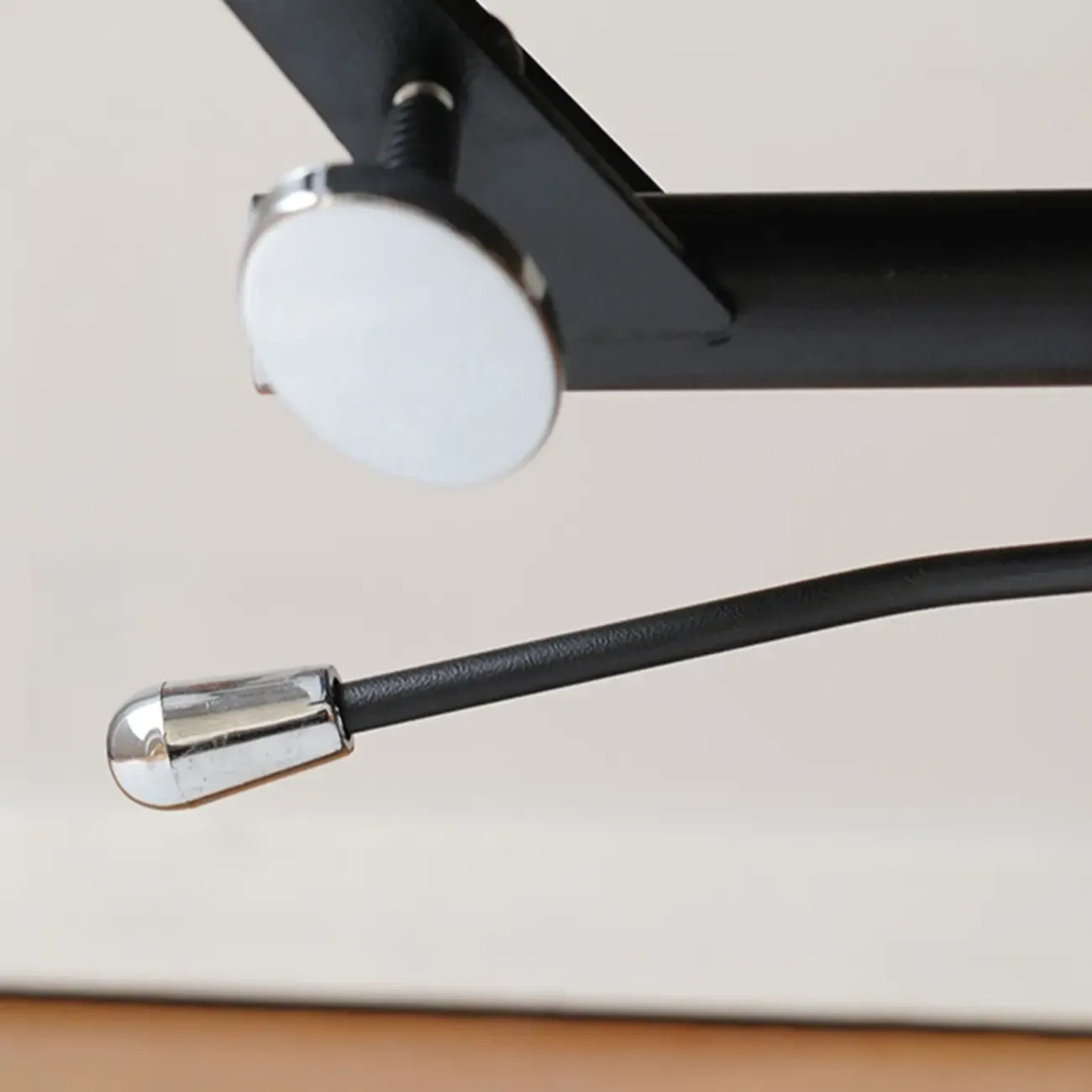 Chaise de bureau ergonomique réglable en cuir moderne
