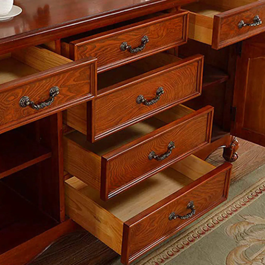 Buffet moderne en bois brun avec étagères réglables