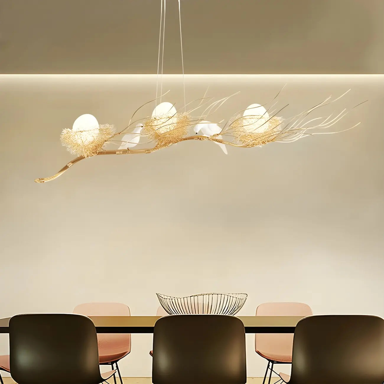 Suspension moderne en métal doré avec motif d'oiseau pour îlot de cuisine