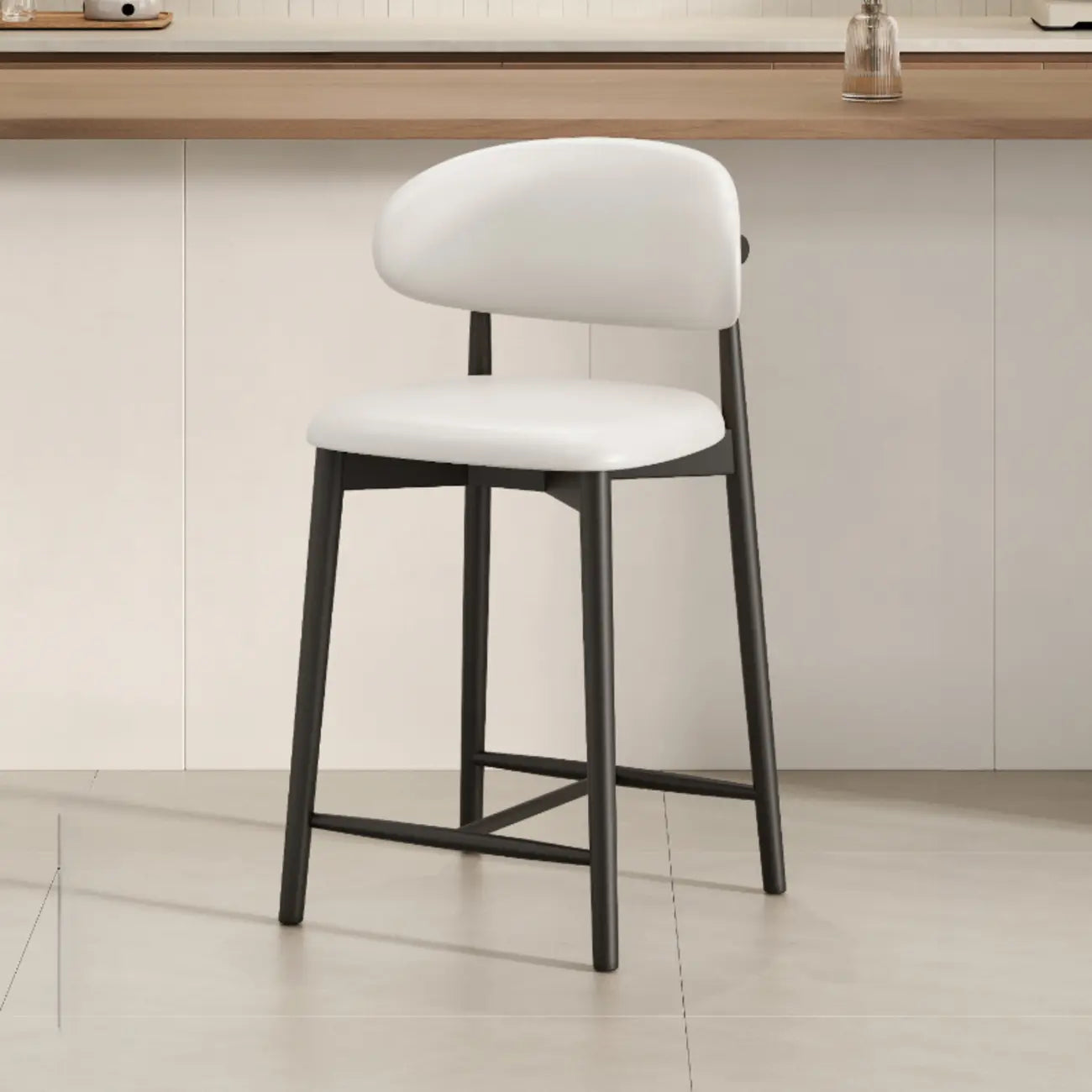 Tabouret de bar rembourré de style moderne du milieu du siècle avec dossier