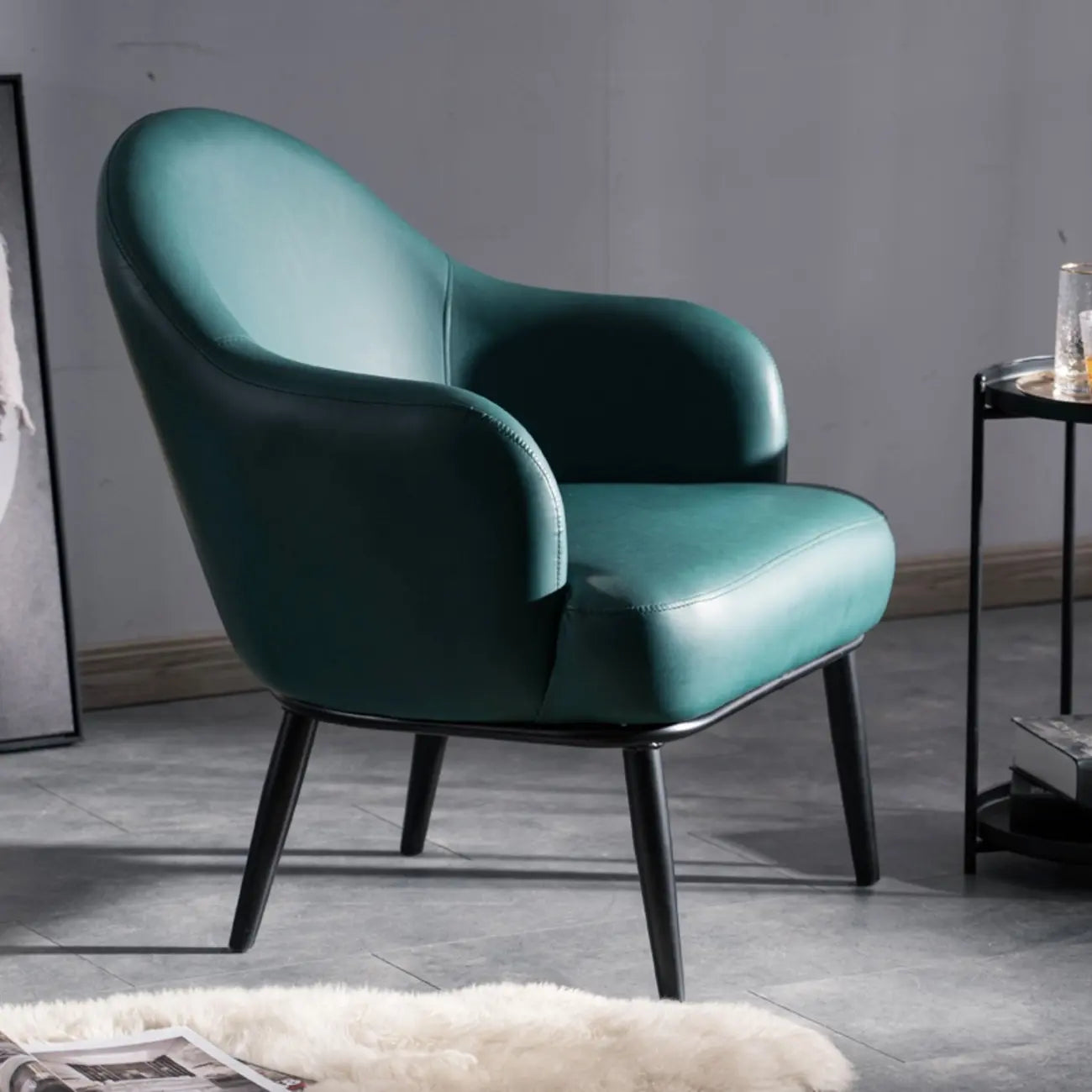 Fauteuil tonneau moderne en similicuir pour salon