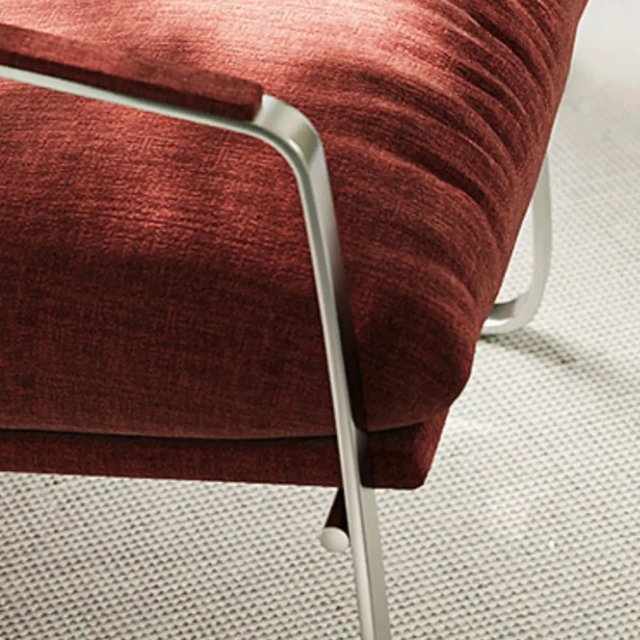 Fauteuil d'appoint moderne en chenille à dossier haut avec accoudoirs