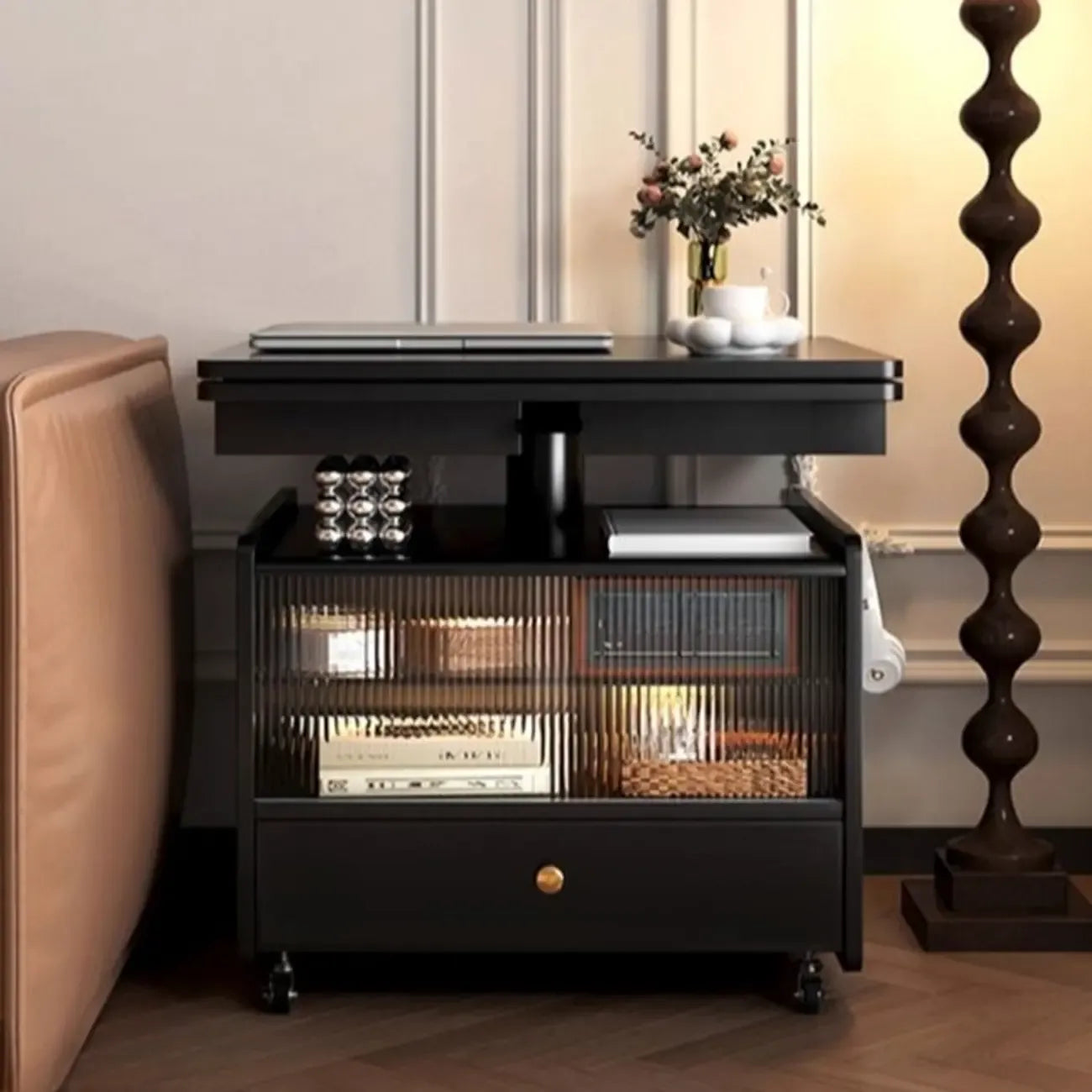 Tavolino da caffè rotante moderno regolabile in legno color noce