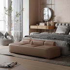 Banc de chambre long moderne capitonné en cuir