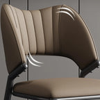 Chaise de salle à manger moderne sans accoudoirs, dossier incurvé, en similicuir.