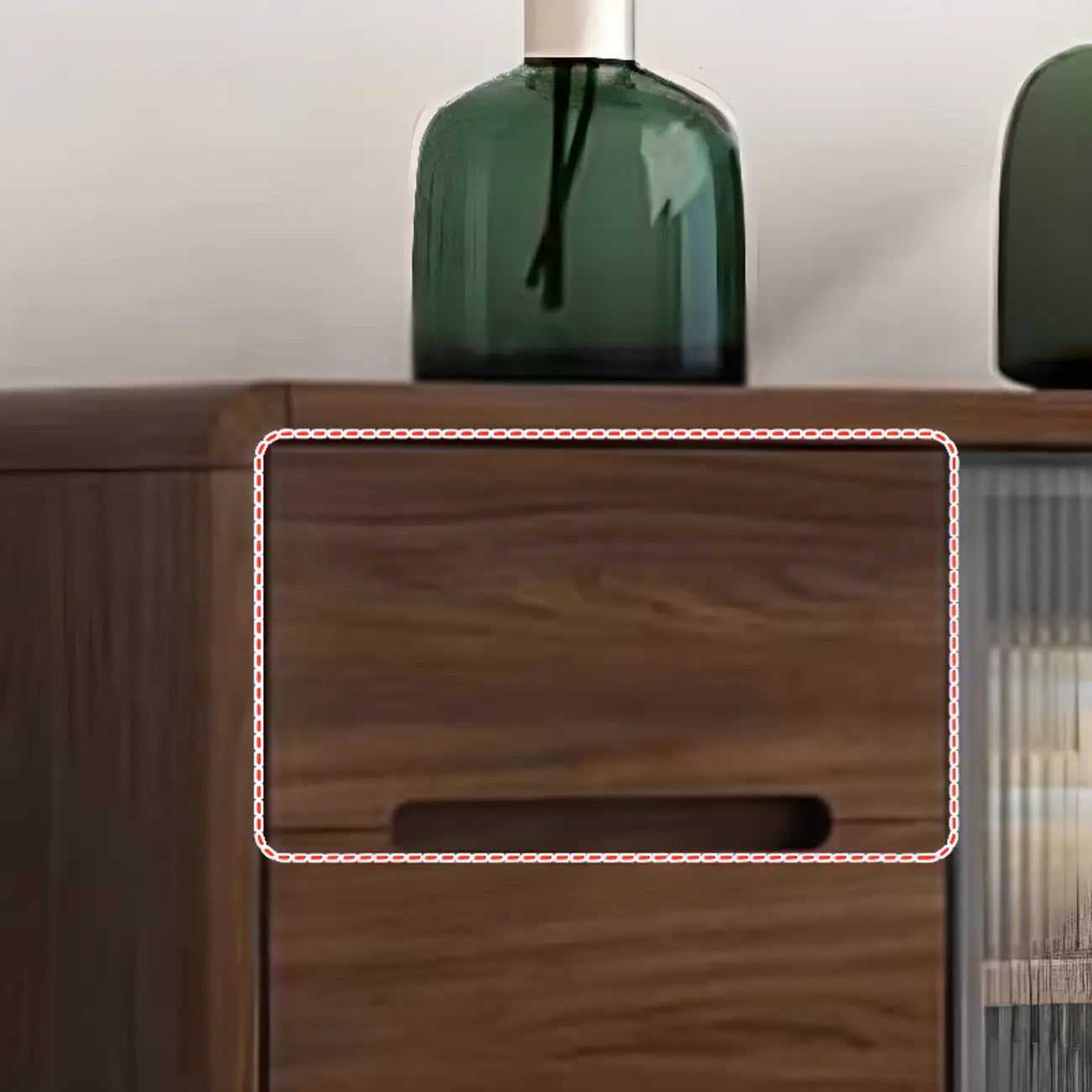 Credenza Moderna Stretta in Legno con Ante in Vetro