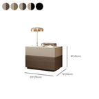 Élégante table de chevet en bois à deux niveaux avec tiroirs pour chambre à coucher