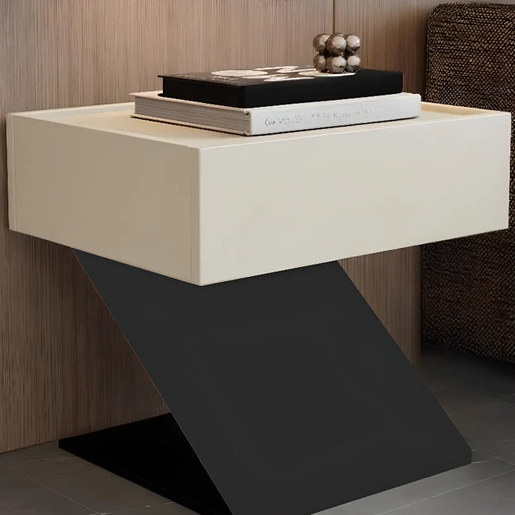 Table de chevet moderne en bois avec tiroir et piètement en Z