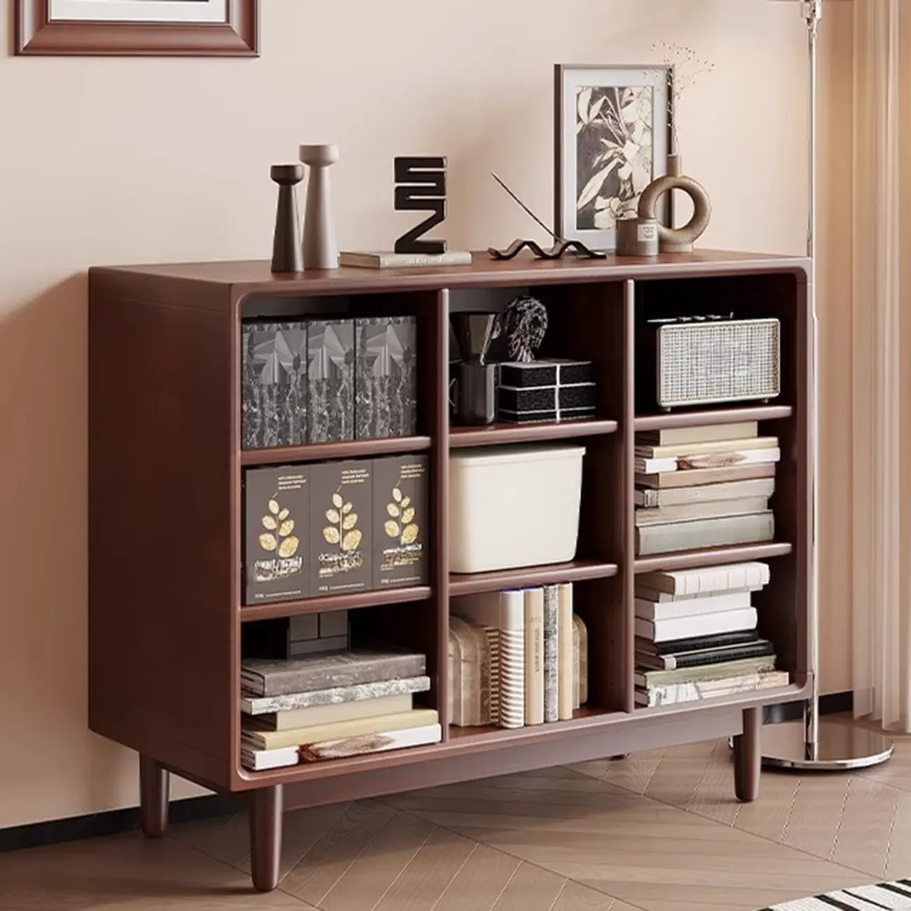 Bibliothèque sur pied en chêne massif de style moderne du milieu du siècle, à dos fermé