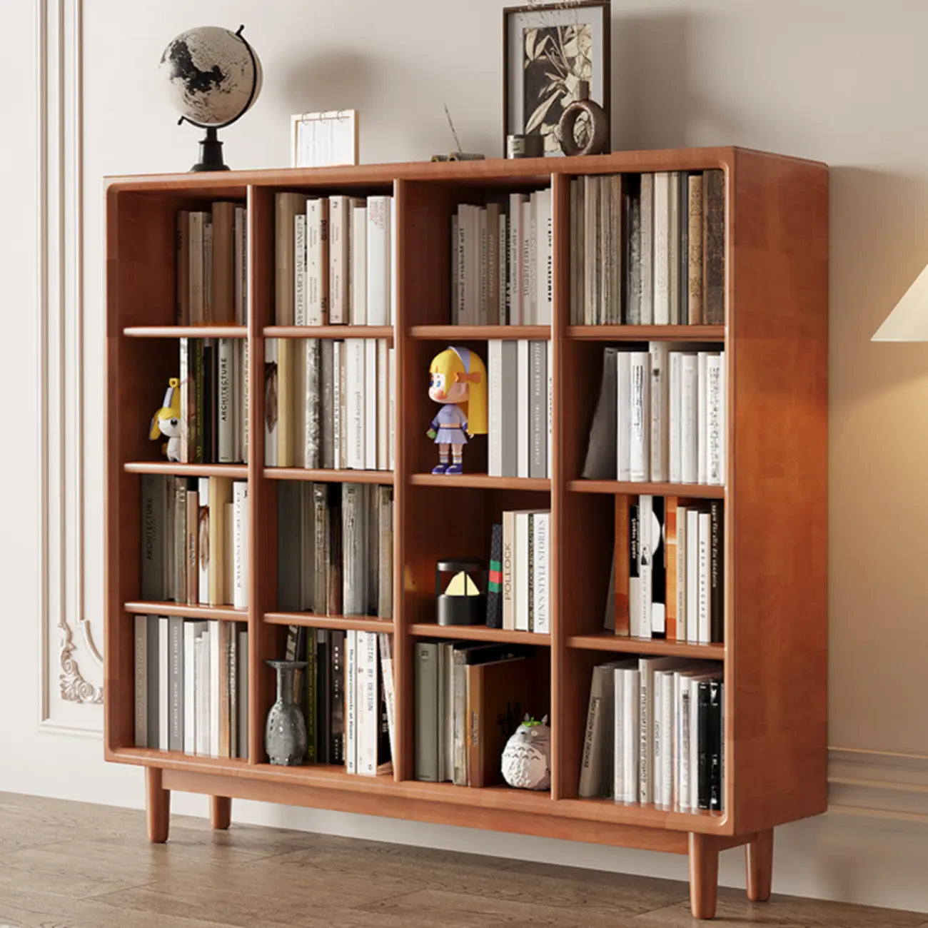 Bibliothèque sur pied en chêne massif de style moderne du milieu du siècle, à dos fermé