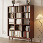 Bibliothèque sur pied en chêne massif de style moderne du milieu du siècle, à dos fermé