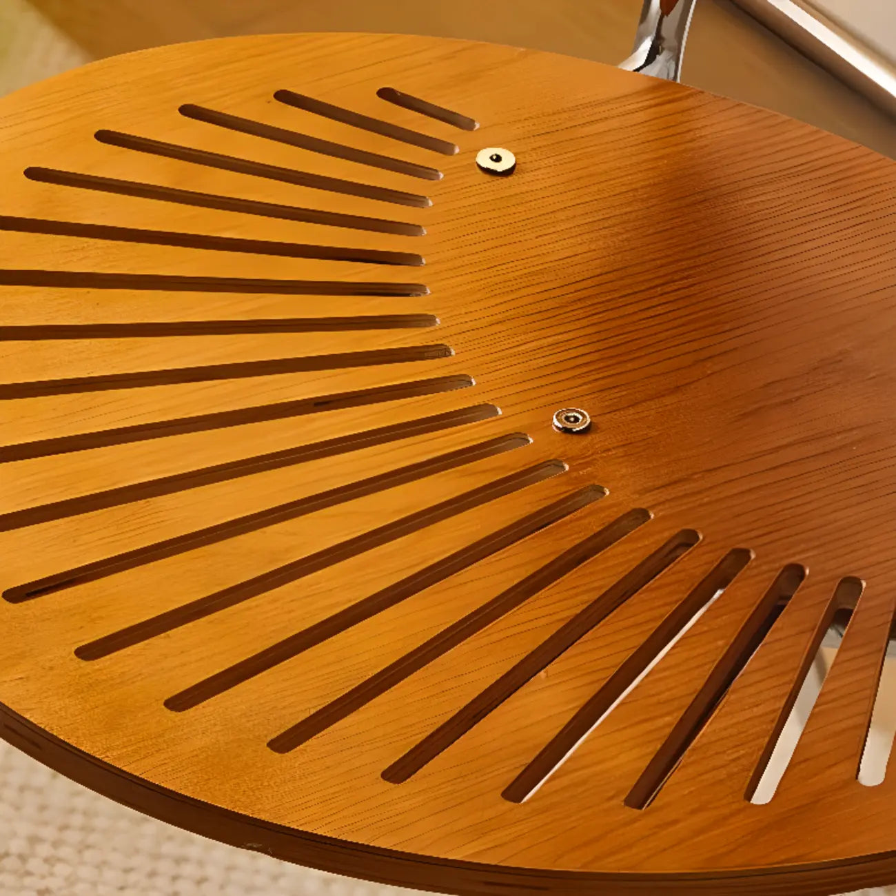 Chaise à coque ventilée de style moderne du milieu du siècle