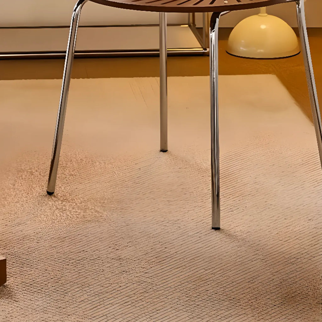 Chaise à coque ventilée de style moderne du milieu du siècle